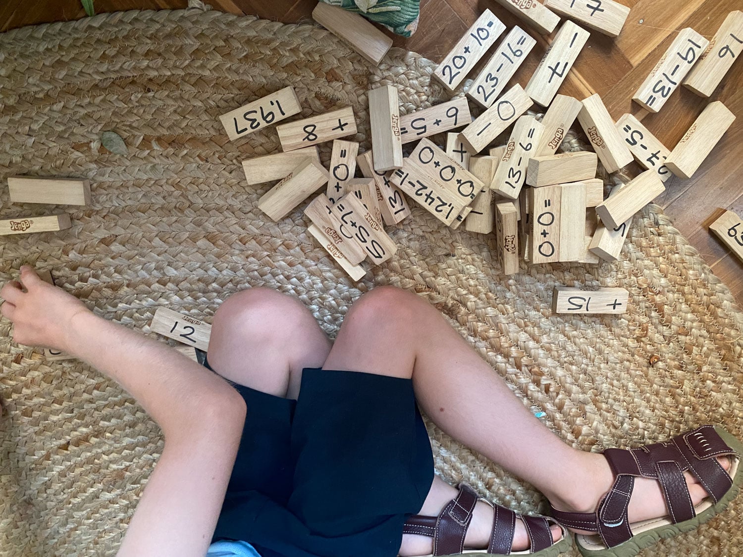 Leaning numbers with jenga