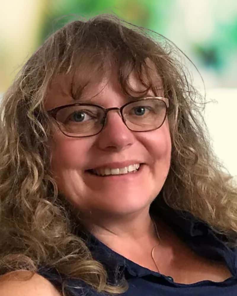 Suzanna: Primary Teacher & Dyslexia Consultant